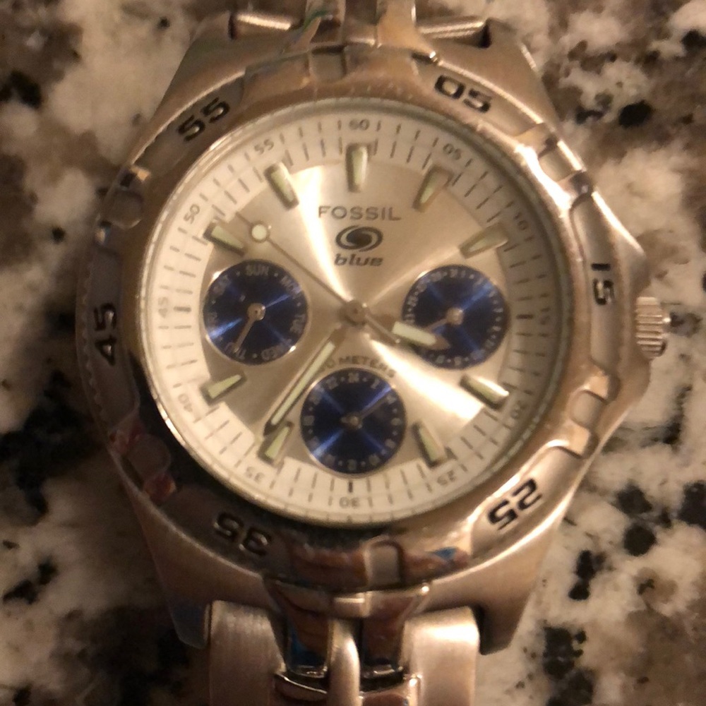 Fossil watch - Picture 2 of 4